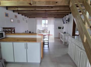 Departamento · 50m² · 2 Ambientes · Departamento en Alquiler Anual, Contrato 12 Meses. Pinamar Centro.
