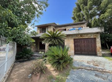 Casa · 160m² · 6 Ambientes · 2 Cocheras · Casa en Ituzaingó Sur
