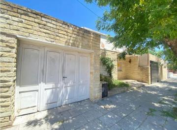 Casa de 4 ambientes, Luján · Casa Centrica, Luján (Ba)