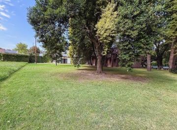 Terreno · 805m² · Terreno de 862 m² en Barrio Álamos del Aeroclub
