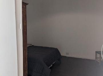 PH en Venta de 2 ambientes  · PH de Dos Ambientes Más Galpón de 110 m²