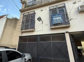Departamento · 38m² · 2 Dormitorios · 2 Cocheras · Venta 3 Ambientes con Cochera Doble en Lanus Oeste