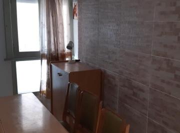 Departamento de 3 ambientes Alquiler $ 499.000 · Miramar a Una Cuadra de La Playa 3 Amplios Amb.