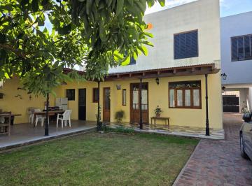 HOG-HOG-1311_2 · San Antonio de Areco - Casa Estilo Colonial Céntrica de 5 Amb Lote 700 m²