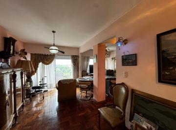 Departamento · 73m² · 4 Ambientes · 1 Cochera · 4/3 Amb C/estacionamiento B. Autopista