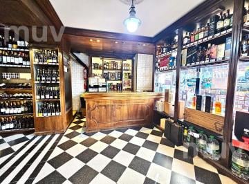 Local comercial · 83m² · 1 Ambiente · Av Rivadavia 4900 - Local en Alquiler Apto Todo Destino en Galería de Caballito
