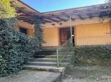 Casa de 8 ambientes, Tanti · Venta Casona Antigua Casco Central de Tanti, Córdoba (Costa Al Río)