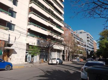 Departamento de 6 ambientes, Córdoba · Venta - Semipiso en B° Gral Paz - 3 Dorm. con Cochera.
