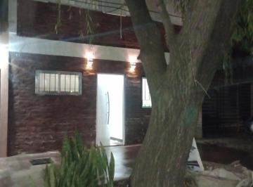 Casa en Venta de 8 ambientes Fisherton · Dueño Vende en Fisherton Casa en 2 Plantas 4 Dorm.