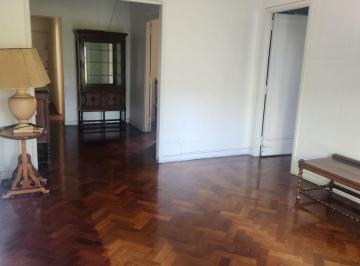Departamento de 5 ambientes, Belgrano · Venta Departamento Semipiso Antiguo de Categoría 4 Ambientes con Dependencias Para Actualizar