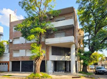 Departamento · 48m² · 3 Ambientes · Venta | Permuta - Departamento 2do Piso por Escaleras, 2 Dorm. - Barrio Las Heras, Rosario.