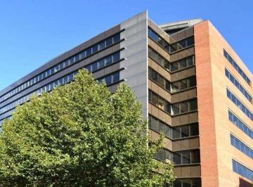 Oficina comercial · 55m² · 5 Ambientes · 2 Cocheras · Oficina en Alquiler en Puerto Madero