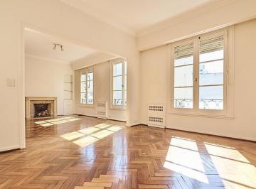 Departamento · 150m² · 4 Ambientes · 1 Cochera · 4 Ambientes con Cochera en Recoleta
