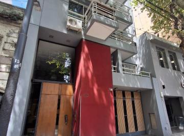 Departamento · 33m² · 1 Ambiente · Edificio Moderno! 1amb, Balcón, Bulnes Al 1500