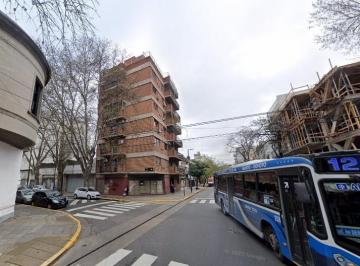 Departamento · 50m² · 12 Ambientes · Departamento en Alquiler - 1 Dormitorio 1 Baño - 55 m² - Flores
