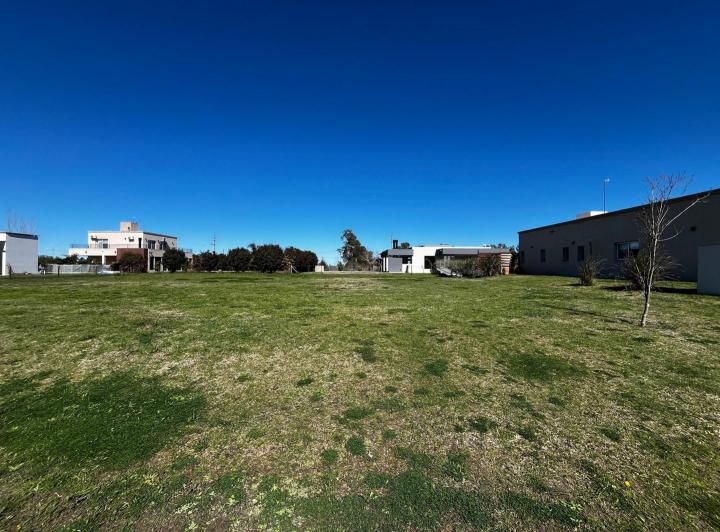 Terreno · 720m²