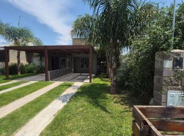 Casa de 4 ambientes, Córdoba · Alquilo Duplex // 2 Dorm. // Barrio Cerrado // Patio Asador Cochera