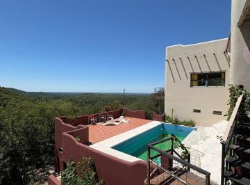 Casa · 171m² · 5 Ambientes · Parador de Montaña en Cabana - Unquillo - Vistas Únicas