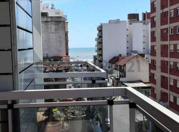 Departamento · 82m² · 3 Ambientes · 1 Cochera · Departamento en La Perla