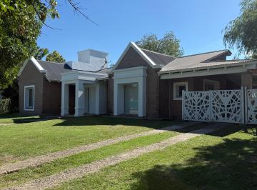 Casa de 10 ambientes, Villa Allende · Propiedad en Venta Country San Isidro