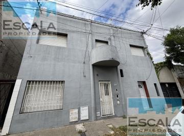 Casa · 55m² · 4 Ambientes · Casa en Alquiler Barrio Industrial 2 Dorm.