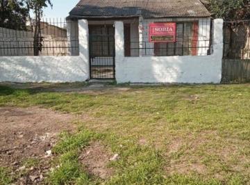 Casa de 3 ambientes, Esteban Echeverría · Casa con 2 Dorm. Sin Mascotas