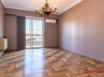Departamento · 69m² · 3 Ambientes · Venta Departamento 3 Ambientes con Balcon Apto Credito