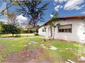 Casa · 192m² · 4 Dormitorios · 2 Cocheras · Casa en Venta