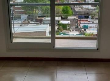 Departamento · 60m² · 3 Ambientes · Departamento Dos Dorm.