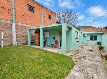 Casa · 60m² · 3 Ambientes · Casa Tres Ambientes Venta en J. de Zamora 54 (Villa Centenario)