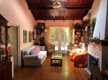 Casa · 110m² · 4 Ambientes · 1 Cochera · Lindisimo Chalet en Venta - Martinez - Vias a Libertador