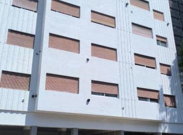 Departamento de 3 ambientes, La Plata · Departamento 2 Dorm. | Plaza Moreno | Luminoso