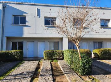 Casa · 72m² · 3 Ambientes · 1 Cochera · Venta - Dúplex 3 Ambientes en Pellegrini Village - Apto Crédito