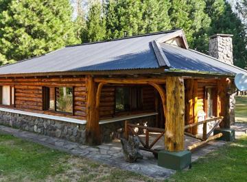 Casa de 4 ambientes, Trevelín · Venta Casa Estilo Cabaña. Lote 5100 m². Trevelin, Chubut