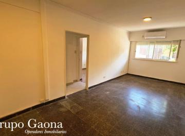 Departamento de 3 ambientes, Villa del Parque · Pedro Varela 3410 - Dto. 3 Amb. con Patio