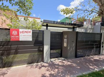 Casa · 117m² · 2 Dormitorios · 1 Cochera · Casa en Venta Rosario, La Florida.
