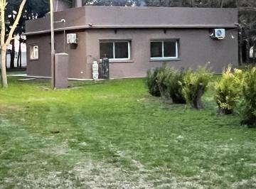 Campo · 150m² · 3 Ambientes · Campo de 15 Hectáreas con 2 Casas, Quincho y Piscina con Solárium