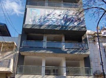 LEP-L10-53135_2 · Venta Edificio de 1 - 3 y 4 Amb en Duplex - Almagro