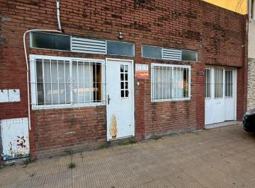 Casa · 155m² · 4 Ambientes · 1 Cochera · Casa en Venta Tolosa