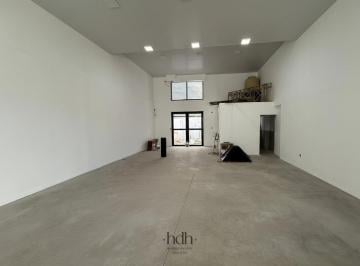 Bodega-Galpón · 134m² · 1 Ambiente · Venta de Galpón de 165 m² en Barrio San Martín a Una Cuadra de Av Castro Barros