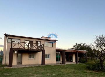 Casa · 120m² · 3 Ambientes · Casa 2 Dorm. a Estrenar en Venta - Potrero de Garay, Los Espinillos.