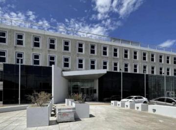 Oficina comercial · 1369m² · 12 Ambientes · 1 Cochera · Alquiler Piso Oficina Comercial Sobre Av Colon