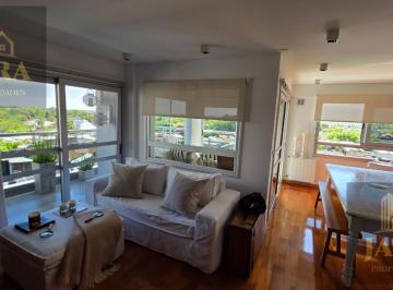 Departamento · 121m² · 4 Ambientes · 1 Cochera · Departamento en Quilmes