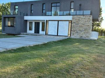 Casa de 4 ambientes, Ezeiza · Casa en Venta a Estrenar en La Magdalena Canning