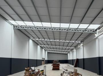 Oficina comercial · 430m² · 1 Ambiente · Alquiler Galpon Nave Industrial