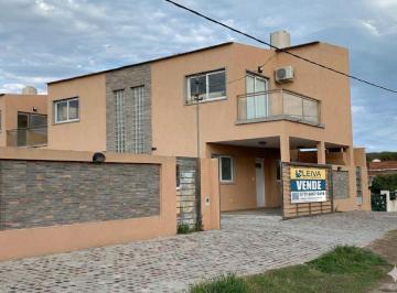 Departamento · 294m² · 3 Ambientes · 1 Cochera · Complejo de 7 Dúplex en Reta en Venta a 50 m del Mar