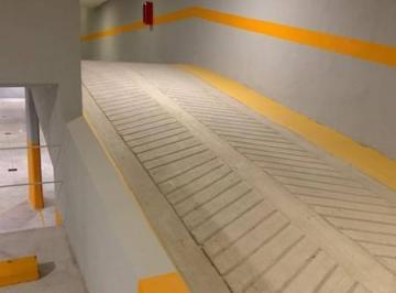 Fondo de comercio · 3000m² · Parking a Estrenar 3000 m²