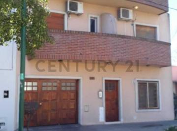 Departamento · 41m² · 2 Ambientes · 1 Cochera · Departamento de un Dormitorio con Cochera en Venta La Plata