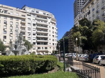 Departamento · 200m² · 5 Ambientes · 1 Cochera · Departamento de Categoria con 3 Dorm. en Recoleta