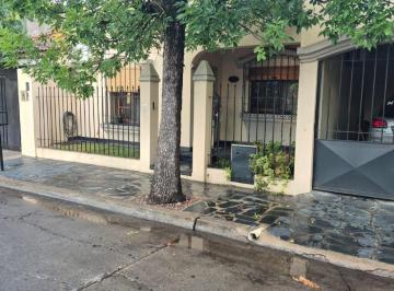 Casa de 5 ambientes, Morón · Se Vende Casa Apto Credito Bancario